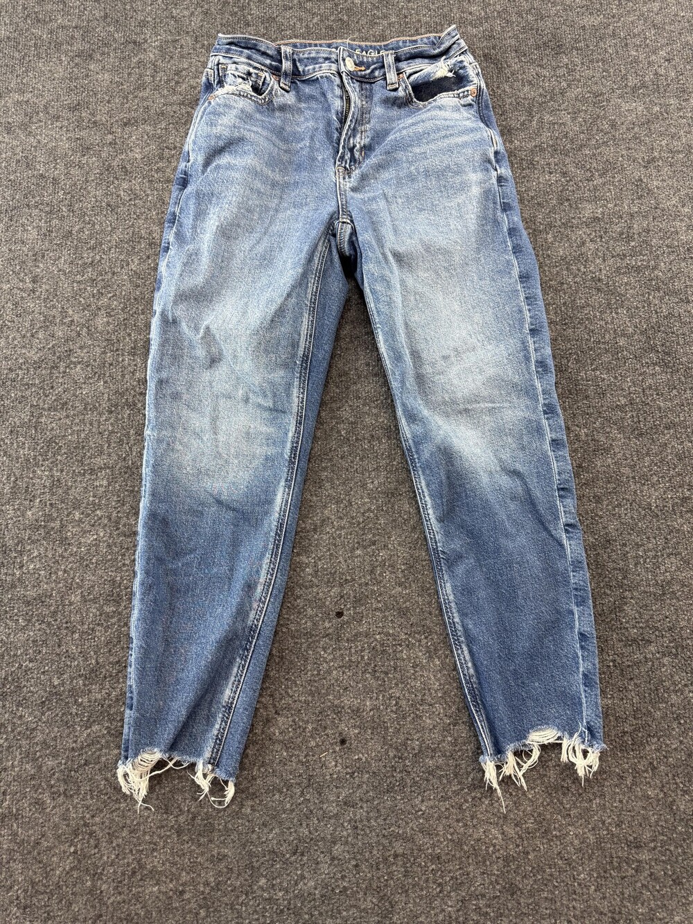 American Eagle Outfitters Jeans Womens 0 26 Mid Rise Tapered Raw Hem 25.5 Inseam
